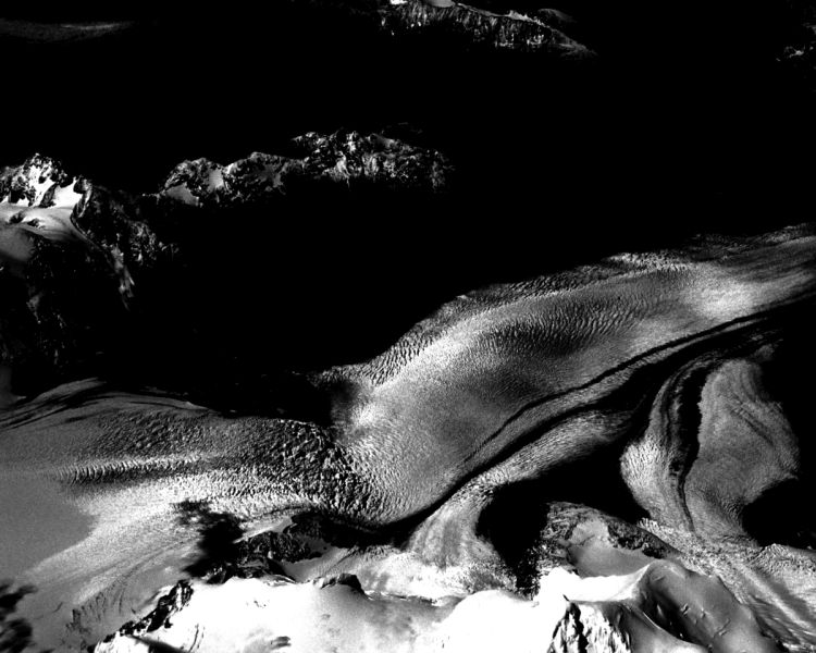 2015-03_noir_04.jpg_site