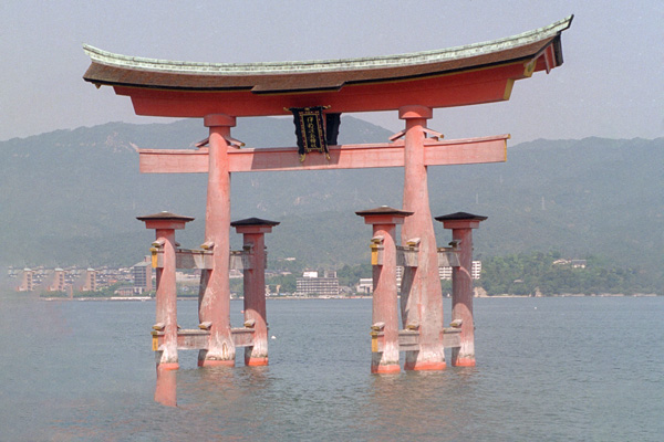 1-japon_2002_p4-27