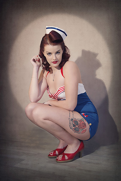 03-pin-up